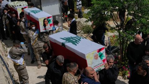 من إسلام آباد إلى مسقط.. عراقجي يحمل رسائل طهران