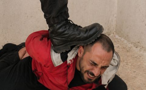 فيديو: سوريا..لحظة القبض على منفذ مجزرة حي التضامن وتطورات صادمة 