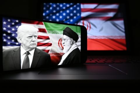 US-Iran reach peace deal. What are main conditions?
