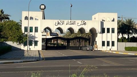 مجددًا.. العراق: ضبط مليارات وآلاف الدولارات وسبائك ذهبية