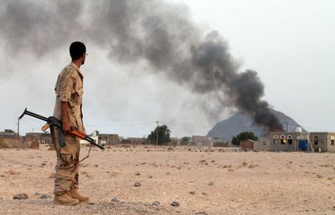 10 Yemeni soldiers killed and wounded in Houthi drone strike in Ma'rib
