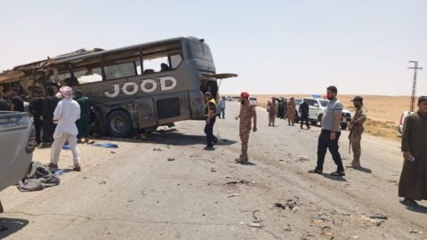 حادث مروع في سوريا يخلف 35 وفاة و30 مصابًا