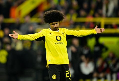 برشلونة يبدأ اقتناص فرص السوق بالاقتراب من أديمي