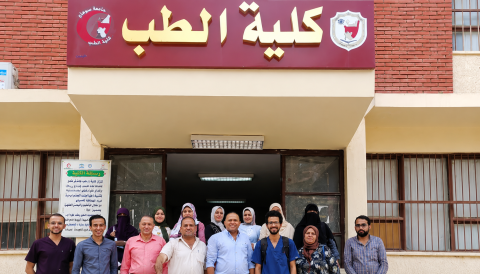رسوب دفعة طلاب كلية الطب بجامعة حكومية في مصر