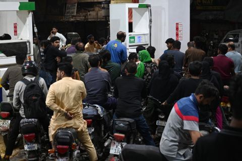 Free Fuel for everyone?  Iran's bold move to beat a gasoline crisis