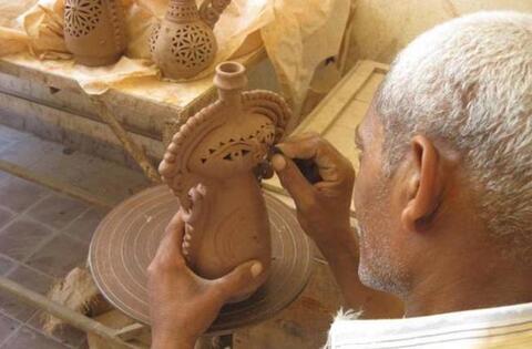 Egyptian Woman Aspires for an Artistic Revolution in Tunis