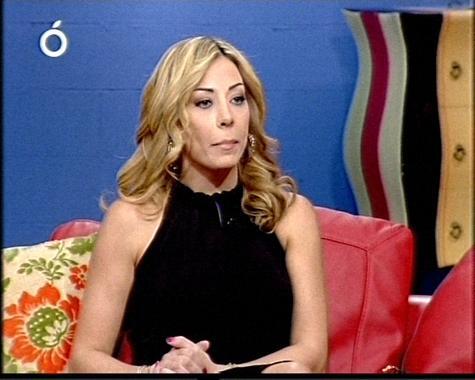 رولا شامية تخوض تجربة الغناء