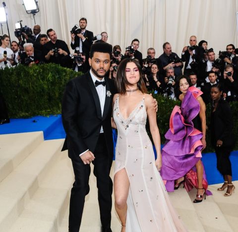 The Weeknd's New Track, 'Call Out My Name' Hints at Offering Selena Gomez His Kidney!