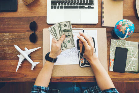 8 Tips to Help You Travel on a Budget this Summer