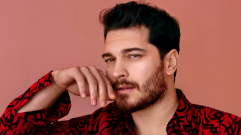 Çağatay Ulusoy has sex for money!