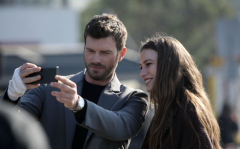 Kıvanç Tatlıtuğ's wife threatens him with divorce 