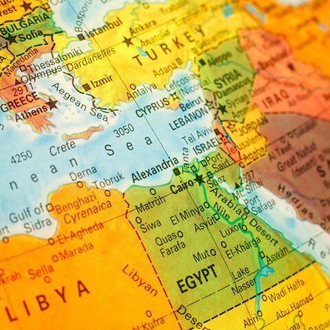 Egypt Eyes Exporting of Surplus Gas to Europe Through Greece