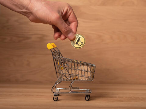 Walmart Hosts Over 200 Bitcoin ATMs