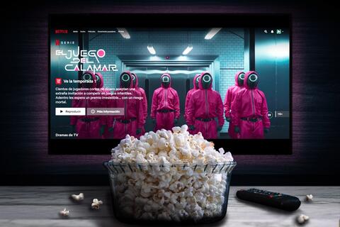 Chinese Streaming Platform Slammed for Copying Netflix's Squid Game