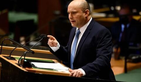 عباس يطرح مبادرة سلام تُمهل إسرائيل عاماً واحداً لإنهاء الاحتلال