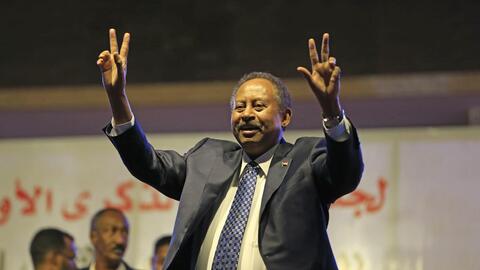 السودان.. سفارات 10 دول غربية تطالب بتمكينها من لقاء حمدوك
