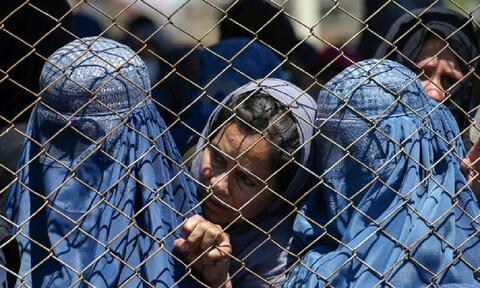 طالبان تمنع الاختلاط والموسيقى في المطاعم والفنادق