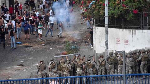 لبنان: قائد الجيش يحذر وواشنطن قلقة والامم المتحدة تستعجل تعيين رئيس وزراء جديد