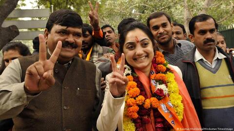 نوبور شارما عدوة الإسلام الشرسة في الهند