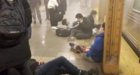 اطلاق نار بمحطة لقطارات الانفاق في نيويورك (فيديو)