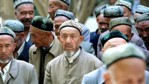 الصين تتوعد واشنطن بسبب مشروع قانون بشأن الاويغور