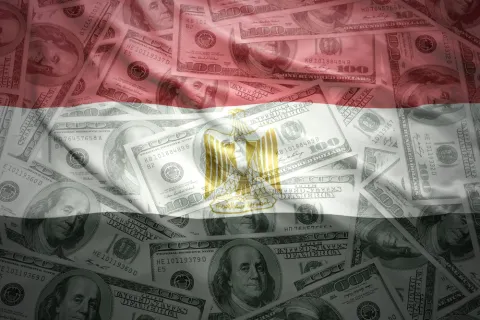 مصر تستهدف نمواً اقتصادياً بـ7 % للسنوات الثلاث المقبلة