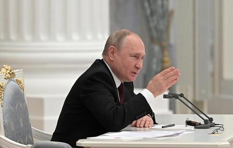 Putin Sends Troops to Eastern Ukraine, Recognizes Separatist Regions
