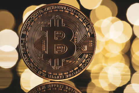 أسعار العملات الرقمية: البيتكوين يستمر بالارتفاع والأخضر مهيمن