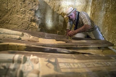Egypt Unveils Rare Roman, Greek Cemetery in Ismailia