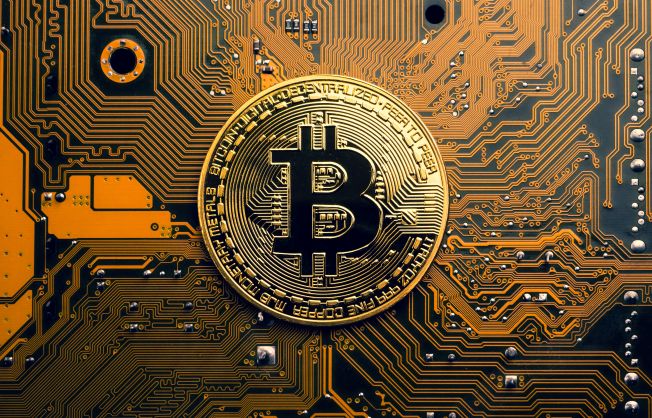 أدنى مستوياتها منذ 2011 استقرار عملة بيتكوين وتراجع أحجام التداول في العملات المشفرة